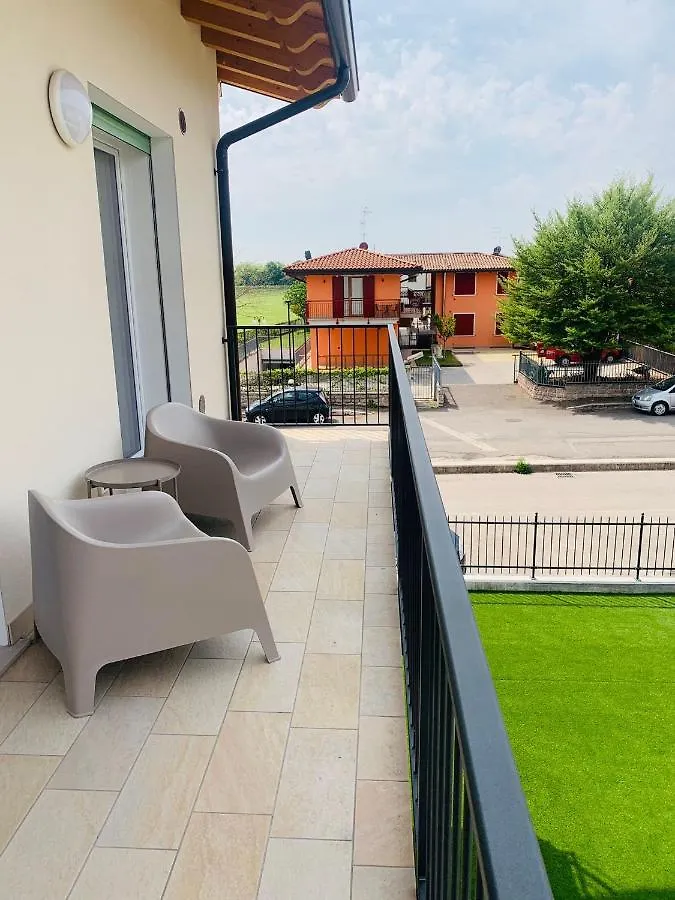 Appartamenti Villa Campo Rosso Colà 0*,