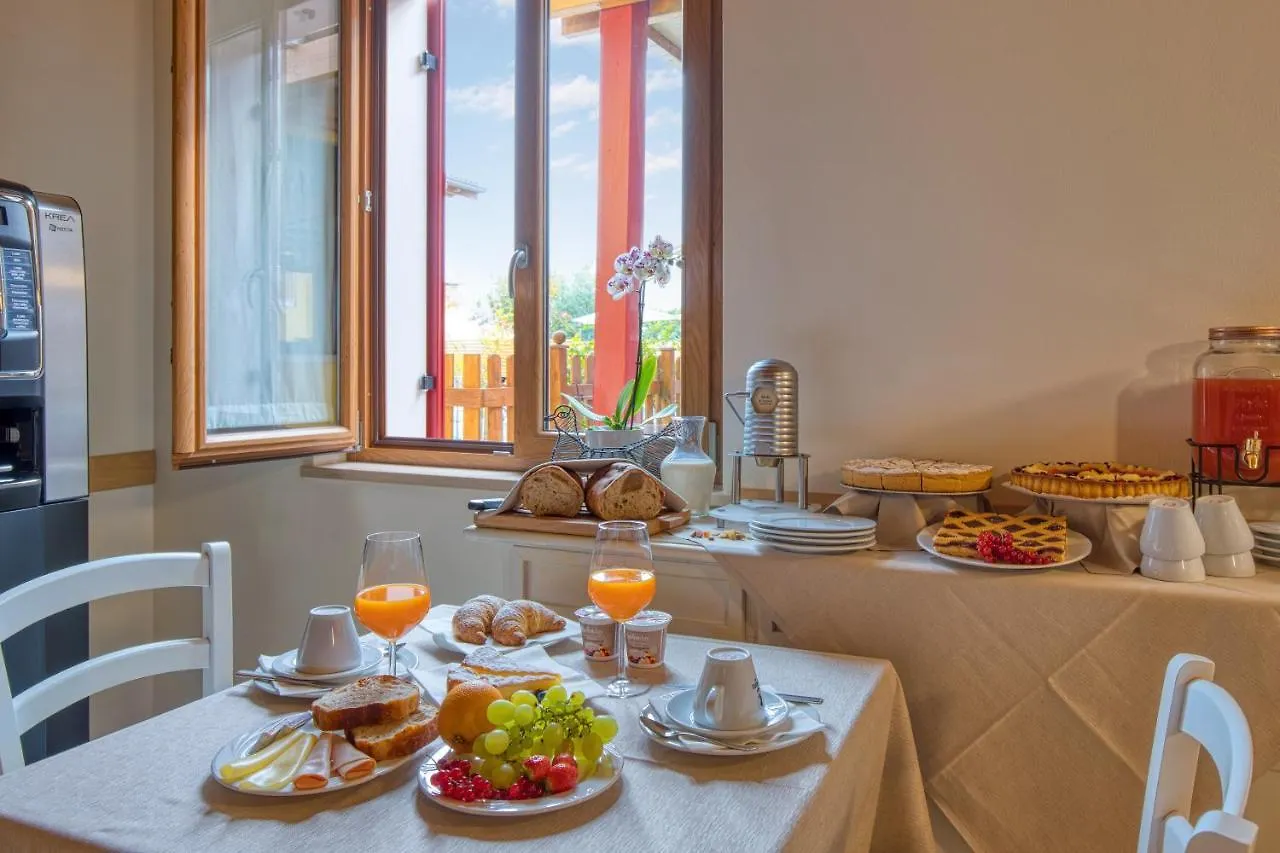 Apartment Appartamenti Villa Campo Rosso Colà